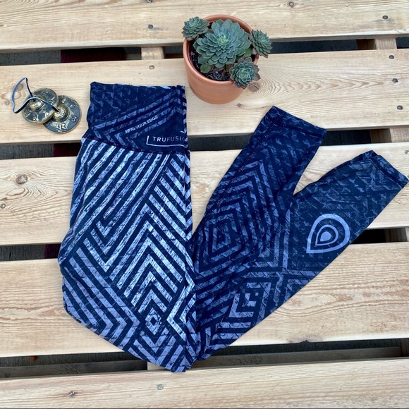 ✨RARE VINTAGE NIYAMA SOL + TRUFUSION BATIK OMBRÉ GEOMETRIC ENDLESS LEGGING M - Picture 2 of 13